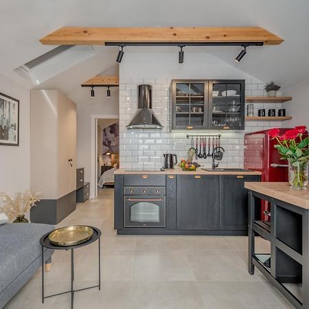 Lct City Design Apartment Σπλιτ Εξωτερικό φωτογραφία