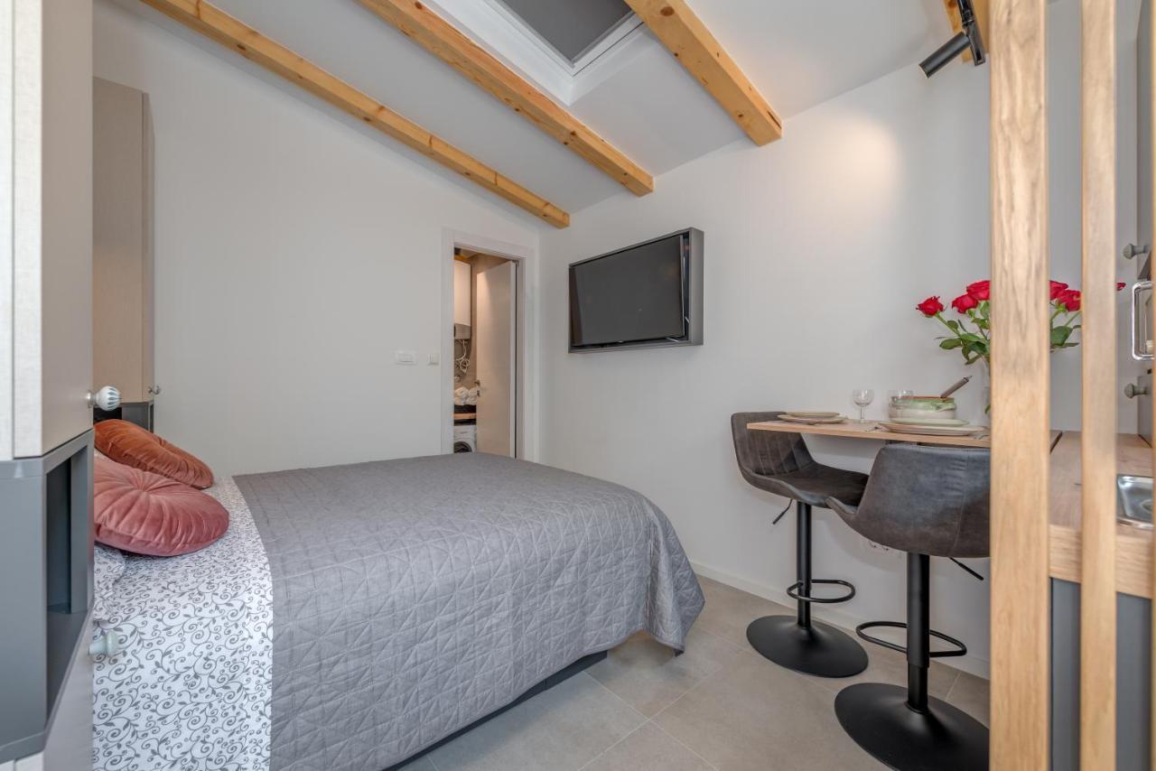 Lct City Design Apartment Σπλιτ Εξωτερικό φωτογραφία